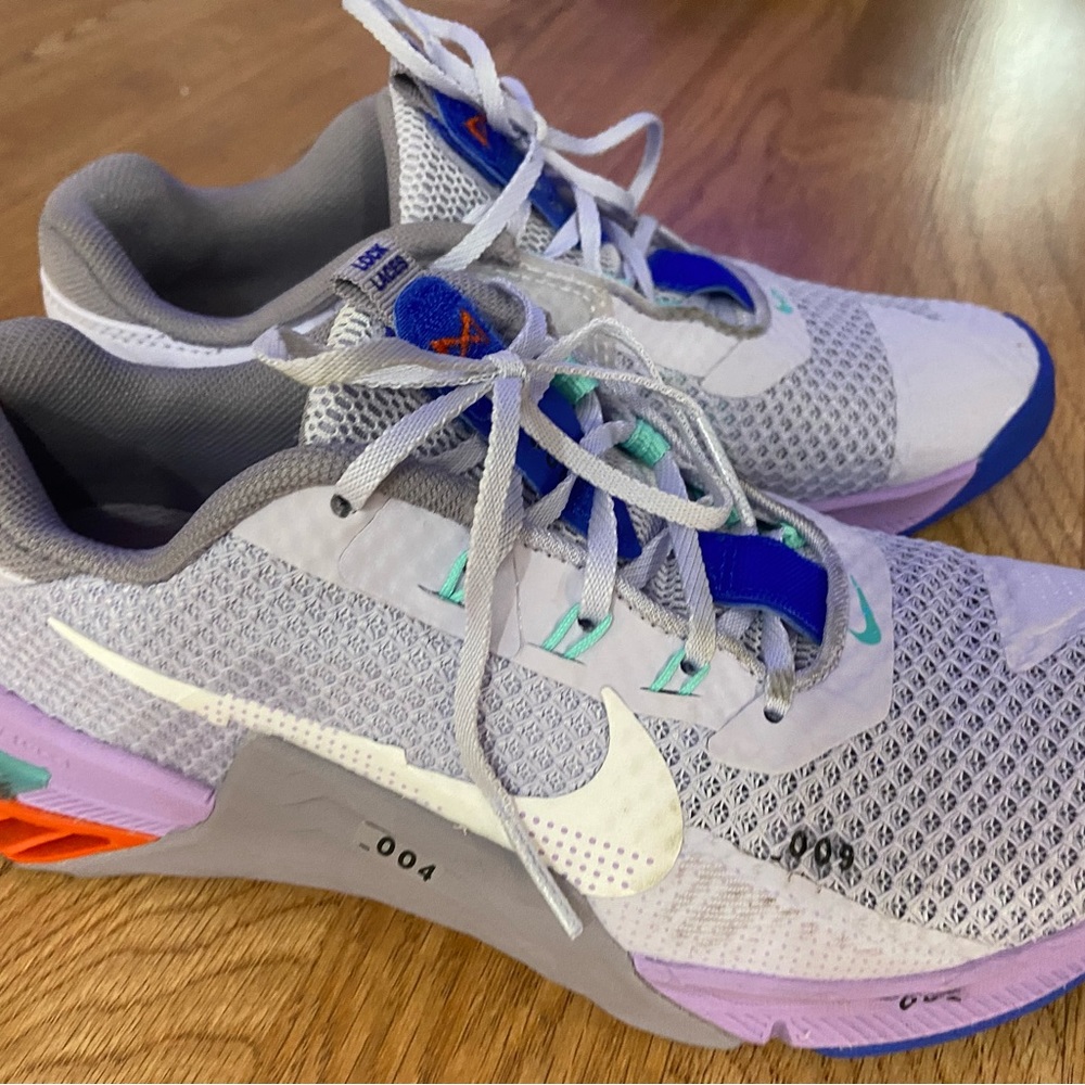 Nike Running Shoes Size 7.5 Women’s